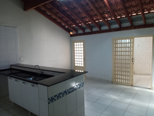 Casa à Venda no Conjunto Habitacional Taane Andraus em Araçatuba/SP