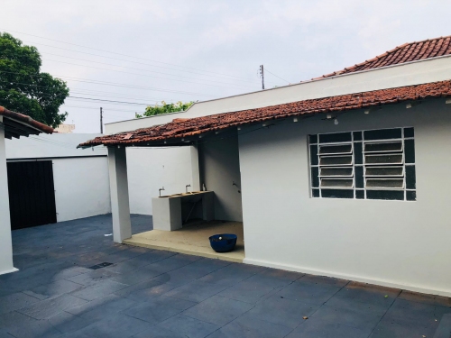 Casa à Venda no Planalto em Araçatuba/SP