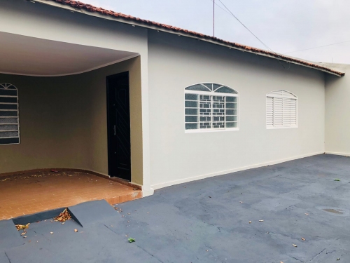 Casa à Venda no Planalto em Araçatuba/SP