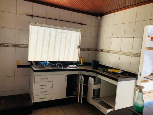 Casa à Venda no Conjunto Habitacional Hilda Mandarino em Araçatuba/SP