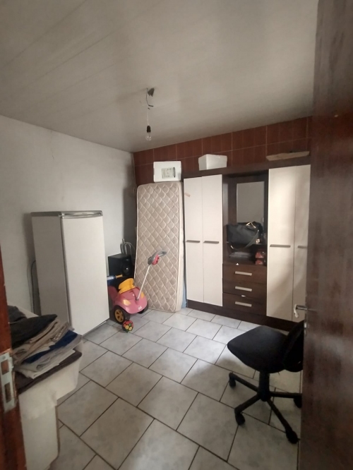 Casa à Venda no Conjunto Habitacional Clóvis Valentin Picolotto em Araçatuba/SP