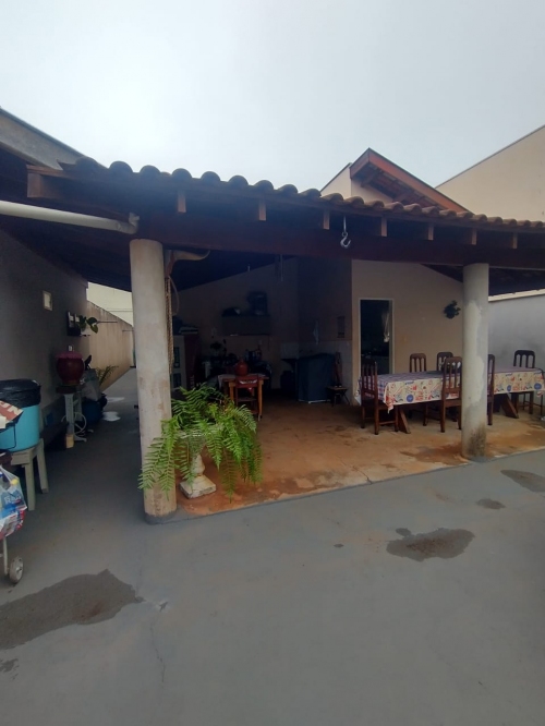 Casa à Venda no Ipanema em Araçatuba/SP