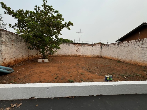 Casa à Venda no Água Branca I em Araçatuba/SP